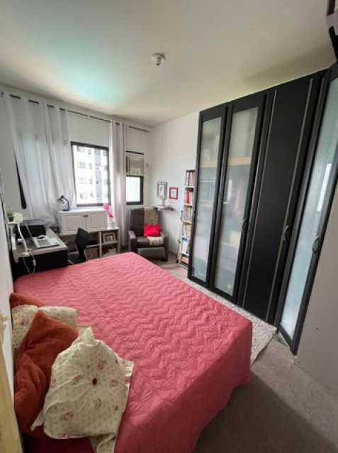 Apartamento à venda com 2 quartos, 72m² - Foto 7