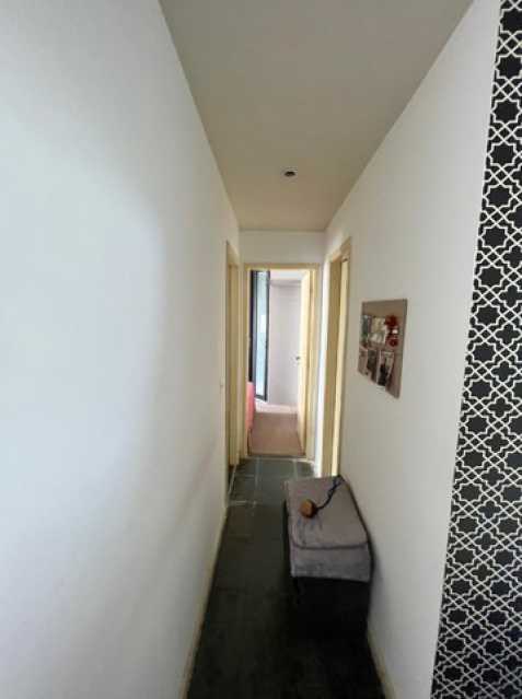 Apartamento à venda com 2 quartos, 72m² - Foto 15