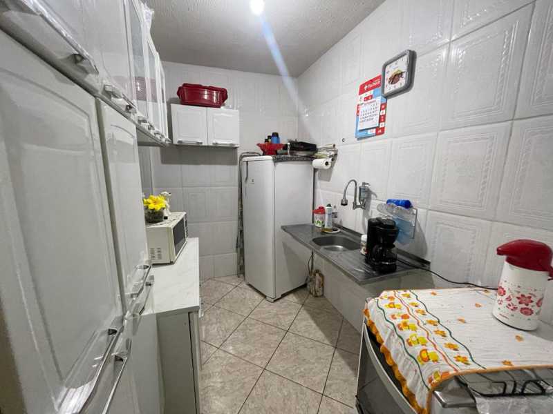 Casa à venda com 2 quartos, 70m² - Foto 10