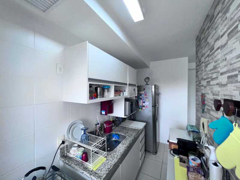 Apartamento à venda com 2 quartos, 60m² - Foto 3