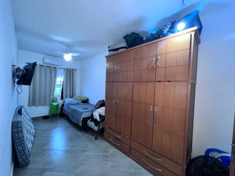 Apartamento à venda com 3 quartos, 180m² - Foto 13