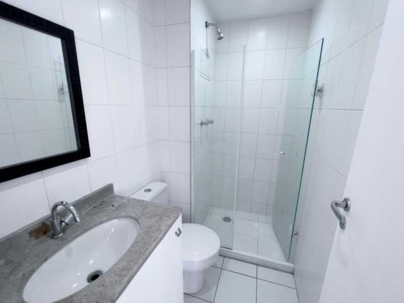 Apartamento à venda com 2 quartos, 60m² - Foto 4