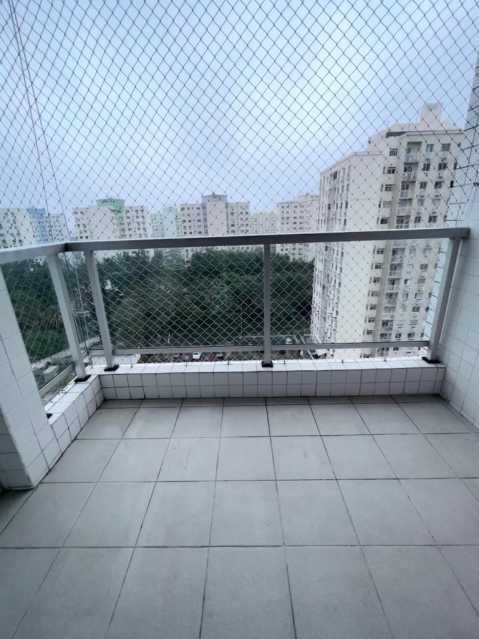 Apartamento à venda com 2 quartos, 60m² - Foto 5