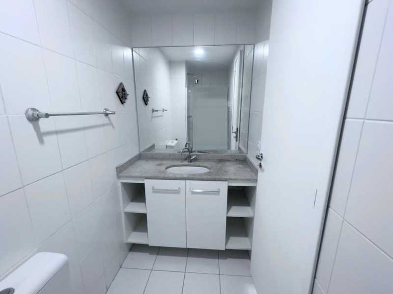 Apartamento à venda com 2 quartos, 60m² - Foto 7