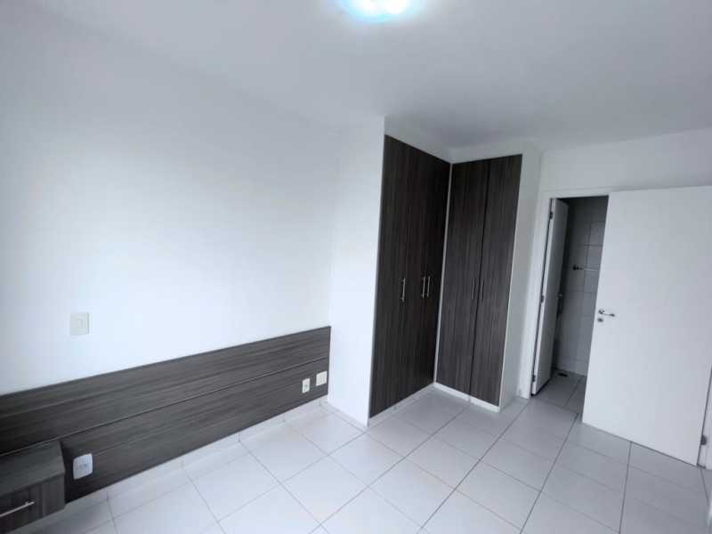 Apartamento à venda com 2 quartos, 60m² - Foto 19