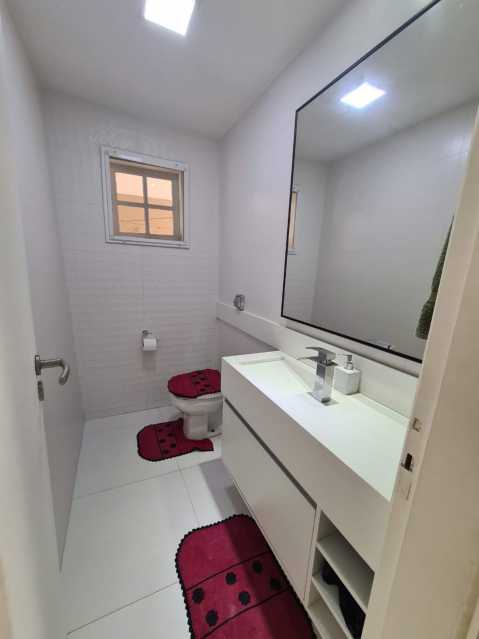 Casa de Condomínio à venda com 4 quartos, 180m² - Foto 18