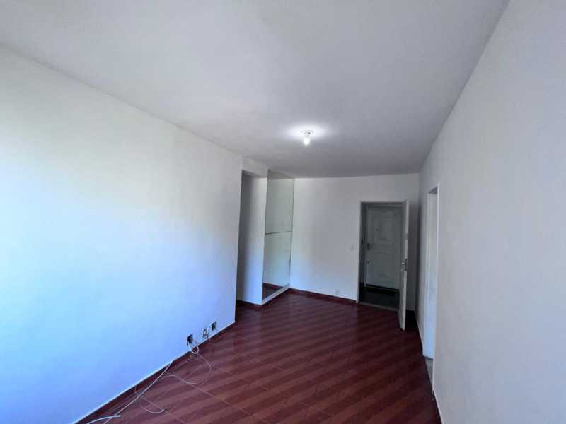 Apartamento à venda com 2 quartos, 55m² - Foto 1