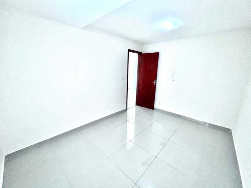 Apartamento à venda com 2 quartos, 80m² - Foto 18