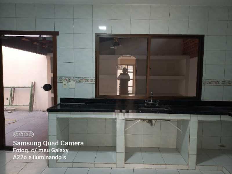 Casa de Vila à venda com 4 quartos, 240m² - Foto 5