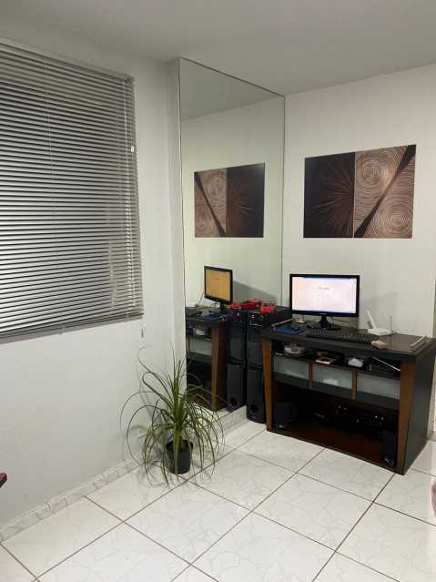 Apartamento à venda com 1 quarto, 40m² - Foto 2