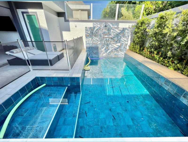 Casa de Condomínio à venda com 5 quartos, 370m² - Foto 19