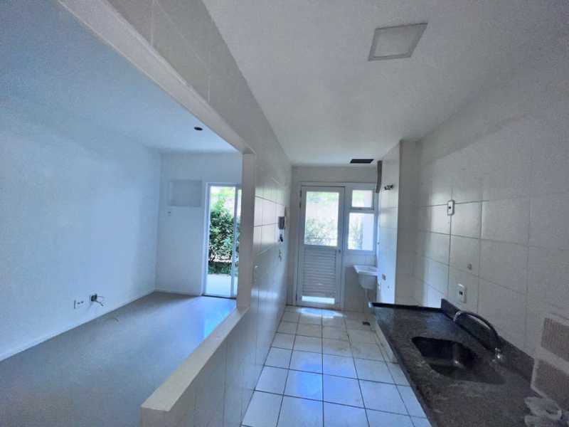 Apartamento à venda com 2 quartos, 64m² - Foto 16