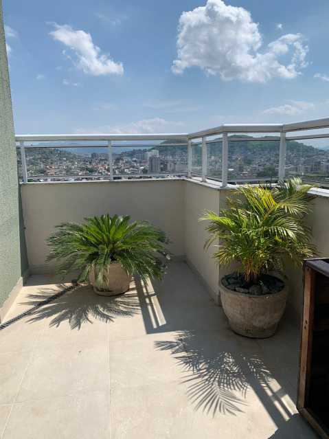 Cobertura à venda com 2 quartos, 160m² - Foto 2