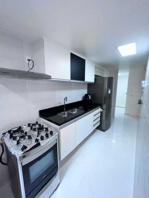 Apartamento à venda com 4 quartos, 85m² - Foto 22