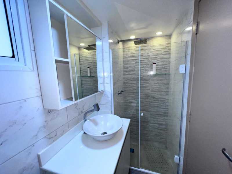 Apartamento à venda com 4 quartos, 85m² - Foto 15