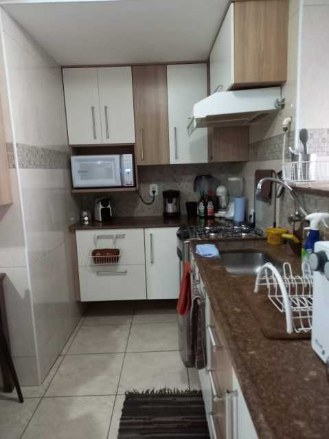 Apartamento à venda com 2 quartos, 95m² - Foto 17