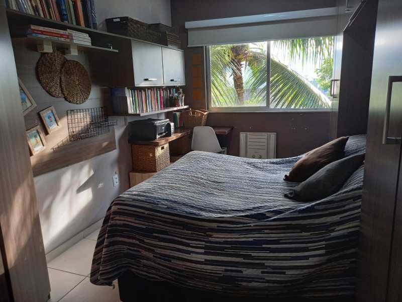 Apartamento à venda com 2 quartos, 95m² - Foto 25