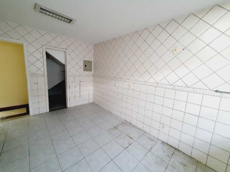 Casa de Condomínio à venda com 4 quartos, 160m² - Foto 15