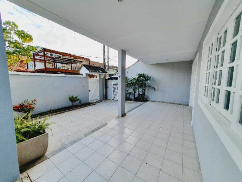 Casa de Condomínio à venda com 4 quartos, 160m² - Foto 5