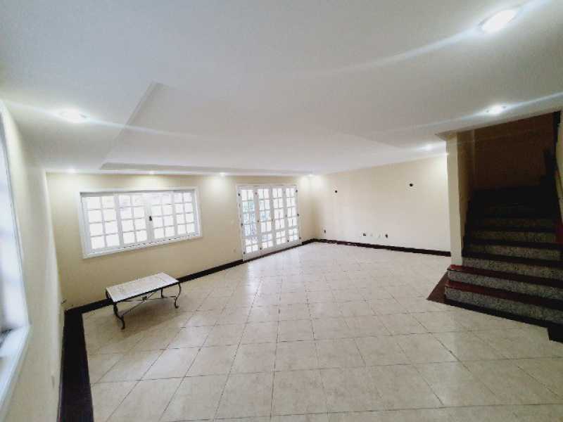 Casa de Condomínio à venda com 4 quartos, 160m² - Foto 17