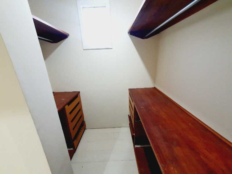 Casa de Condomínio à venda com 4 quartos, 160m² - Foto 19