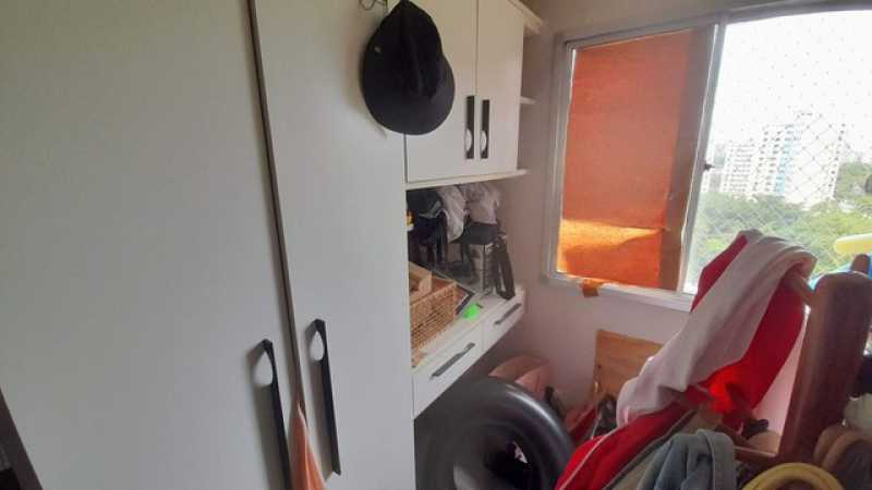 Apartamento à venda com 3 quartos, 70m² - Foto 12