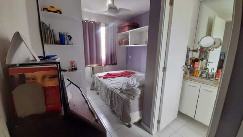 Apartamento à venda com 3 quartos, 70m² - Foto 13