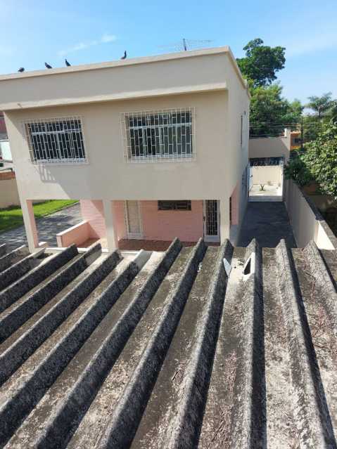 Casa à venda com 5 quartos, 1000m² - Foto 4