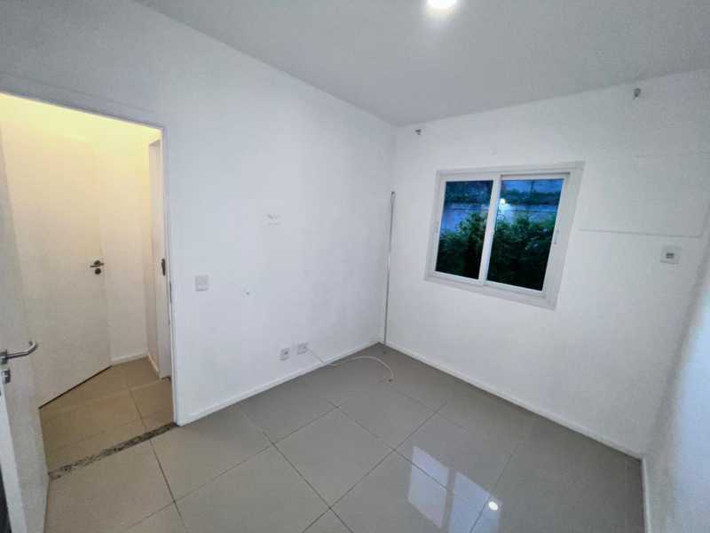 Apartamento à venda com 2 quartos, 68m² - Foto 13