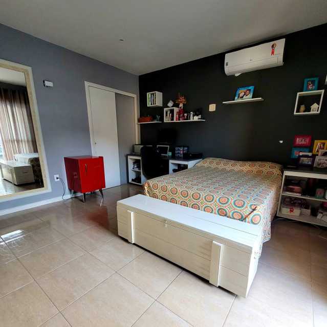 Casa de Condomínio à venda com 3 quartos, 220m² - Foto 15