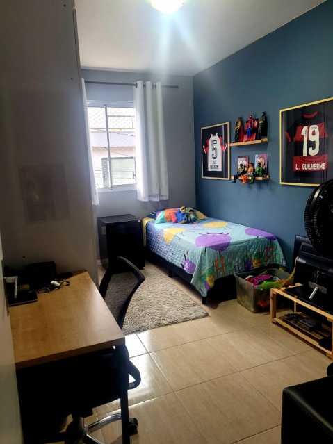 Casa de Condomínio à venda com 3 quartos, 220m² - Foto 18