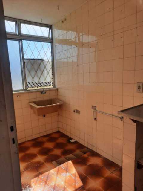 Apartamento à venda com 3 quartos, 59m² - Foto 2