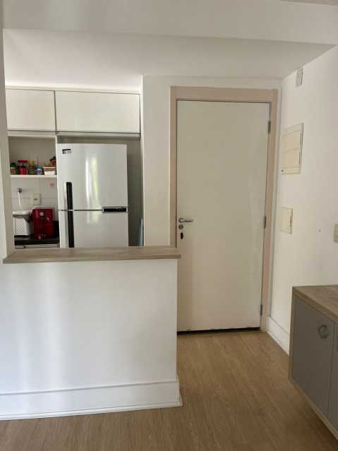 Apartamento à venda com 3 quartos, 68m² - Foto 9