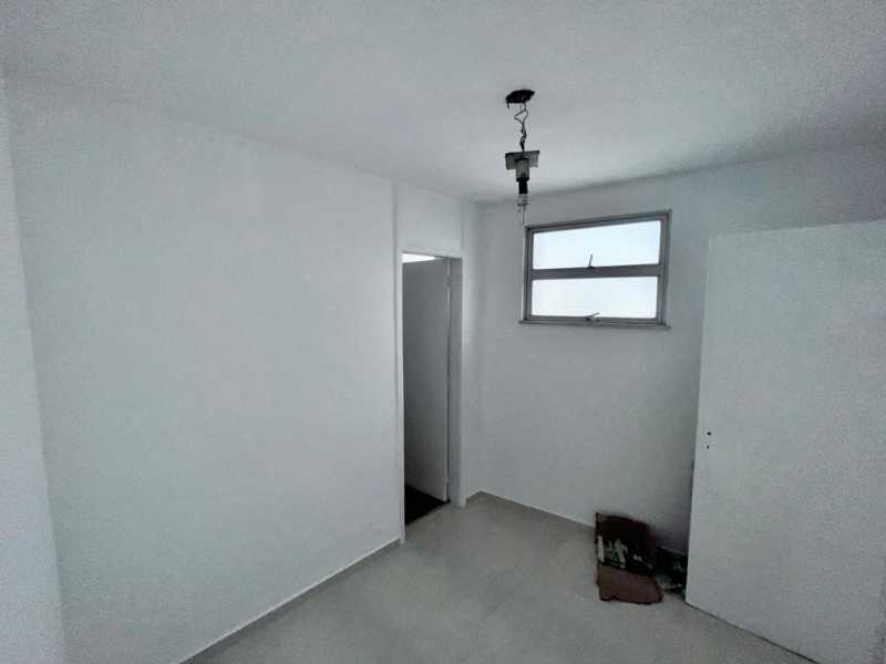 Apartamento à venda com 2 quartos, 80m² - Foto 23