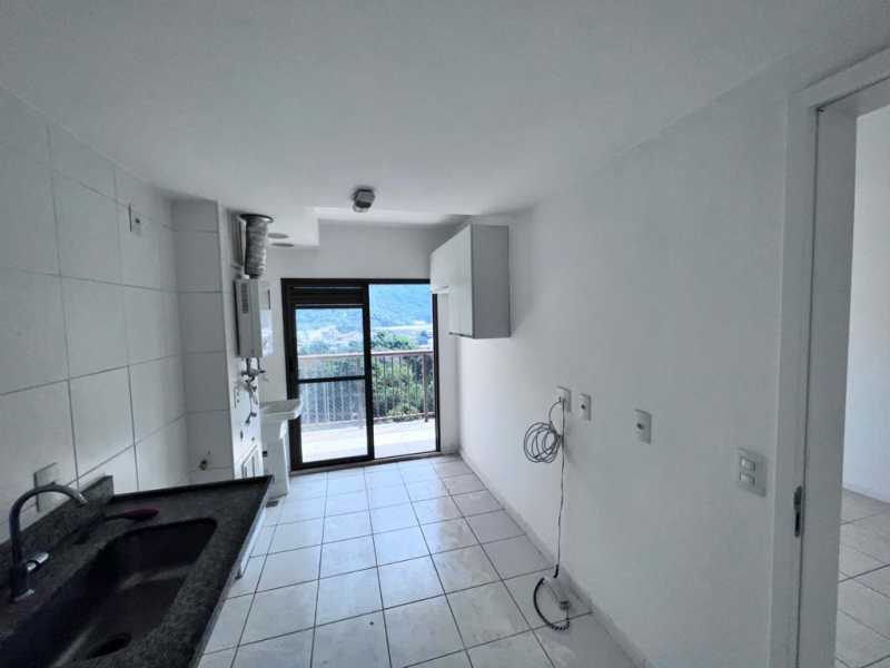 Apartamento à venda com 3 quartos, 86m² - Foto 23