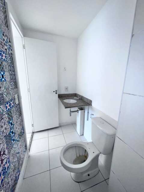 Apartamento à venda com 3 quartos, 86m² - Foto 20