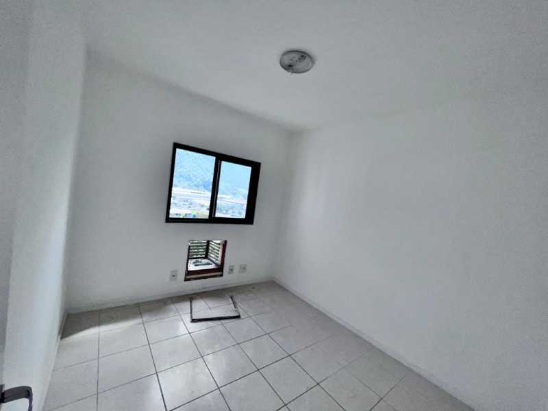 Apartamento à venda com 3 quartos, 86m² - Foto 15