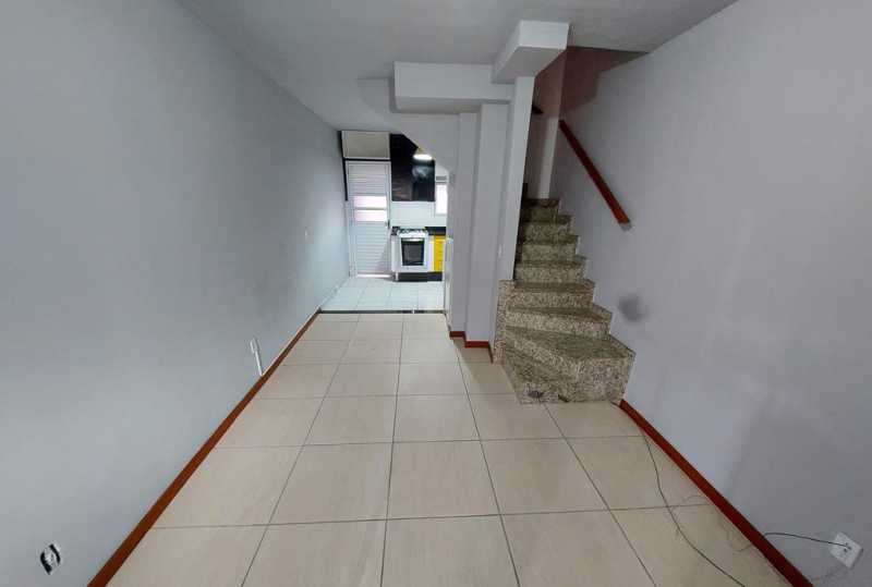 Casa de Condomínio à venda com 2 quartos, 80m² - Foto 1