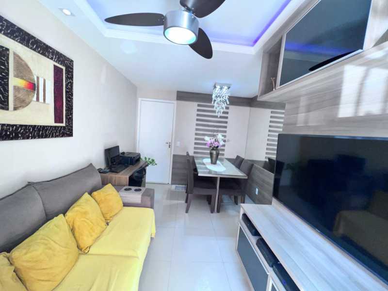 Apartamento à venda com 2 quartos, 49m² - Foto 3