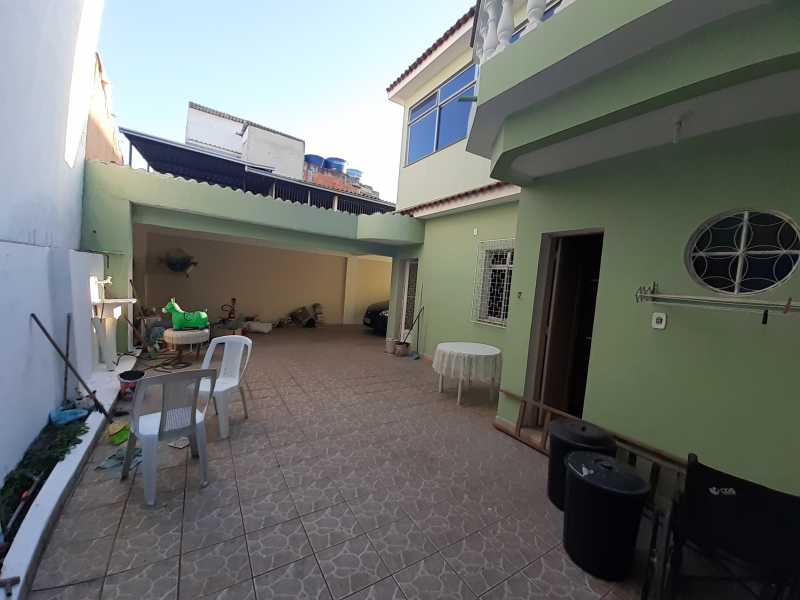 Casa à venda com 4 quartos, 417m² - Foto 28