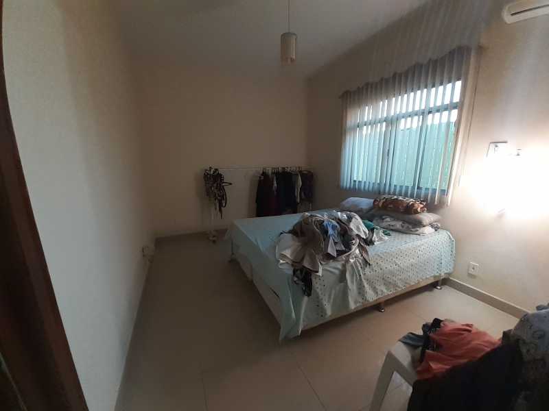 Casa à venda com 4 quartos, 417m² - Foto 11