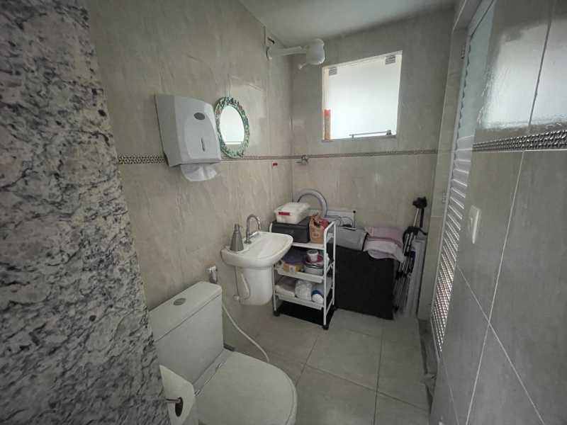 Casa de Condomínio à venda com 3 quartos, 230m² - Foto 8