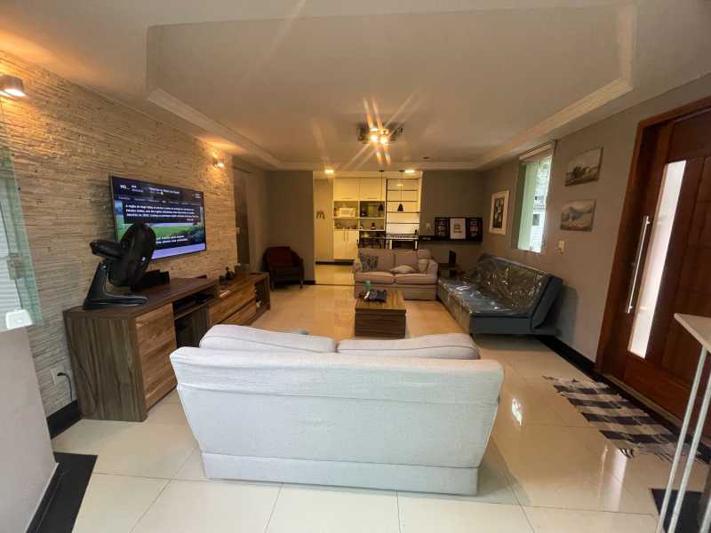 Casa de Condomínio à venda com 3 quartos, 230m² - Foto 21