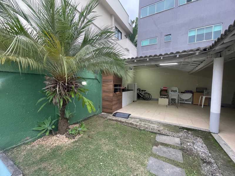 Casa de Condomínio à venda com 3 quartos, 230m² - Foto 28