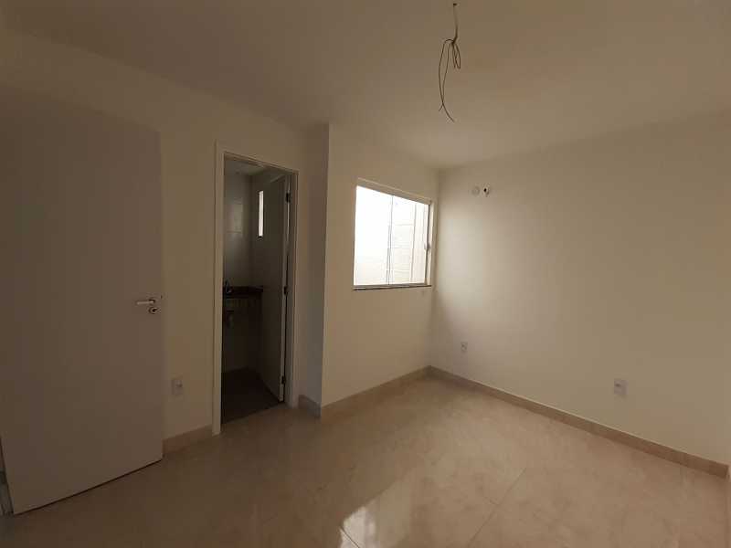 Casa à venda com 2 quartos, 100m² - Foto 15