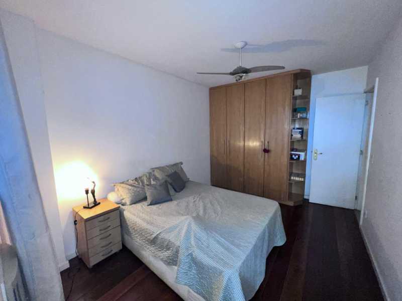 Apartamento à venda com 3 quartos, 188m² - Foto 20