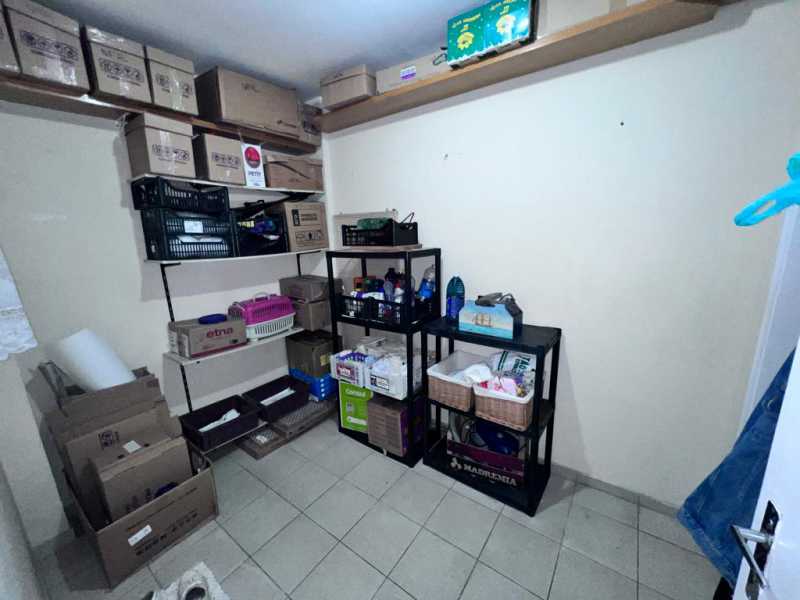 Apartamento à venda com 3 quartos, 188m² - Foto 28