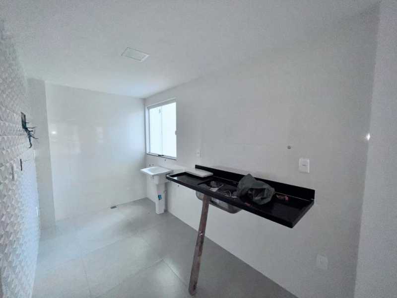 Apartamento à venda com 2 quartos, 70m² - Foto 19