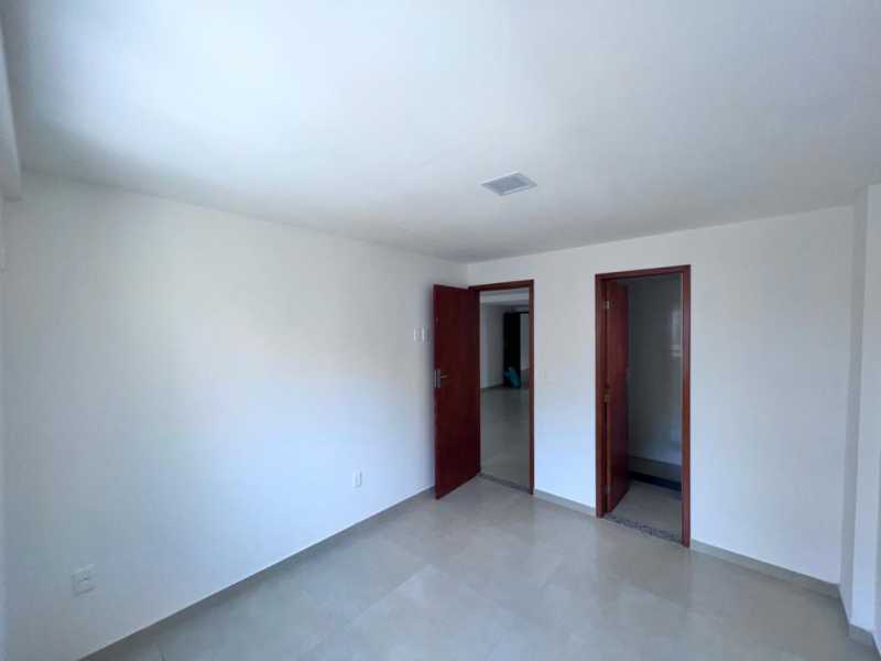 Apartamento à venda com 2 quartos, 70m² - Foto 12