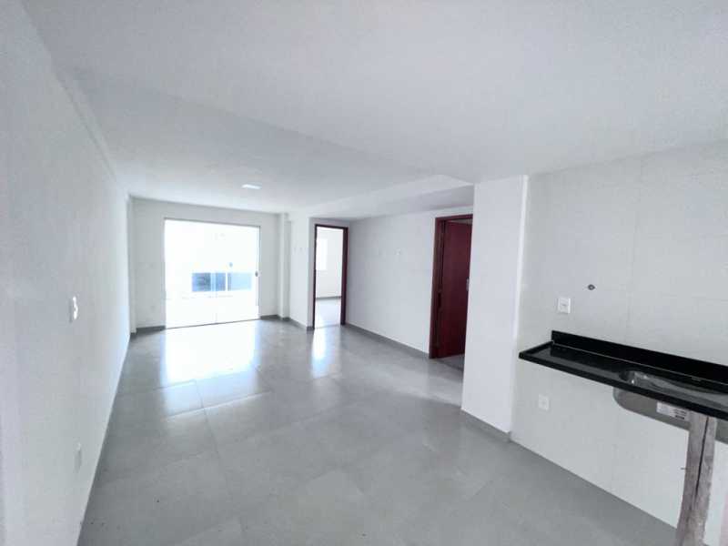 Apartamento à venda com 2 quartos, 70m² - Foto 1